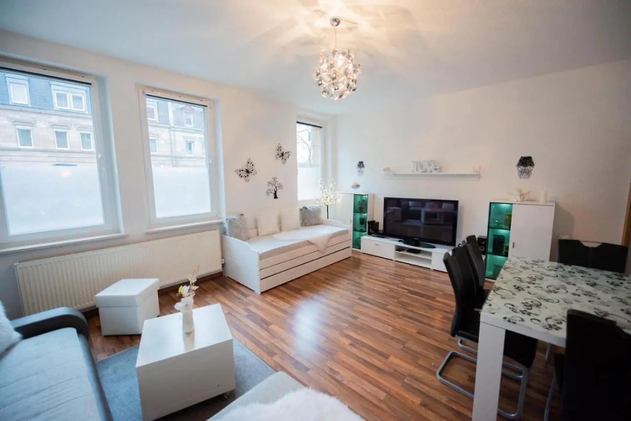 Ferienparadies Fuerth Apartment